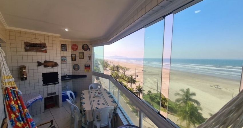 Apartamento com 2 Dormitórios, Sacada Gourmet e Lazer Completo no Macaranã, Frente Mar