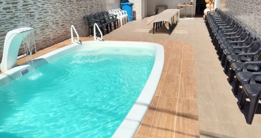 Sobrado Independente com Piscina e Churrasqueira na Nova Mirim