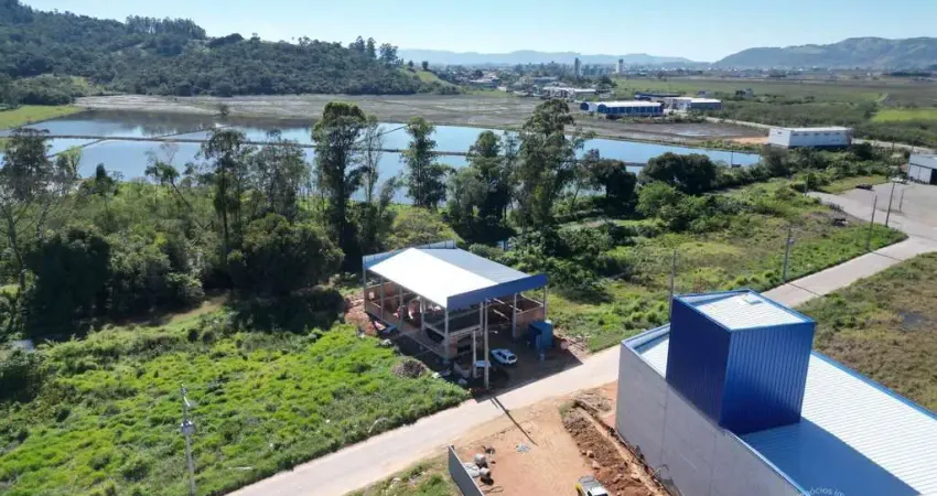 Barracão / Galpão / Depósito à venda no Monte Castelo, Tubarão