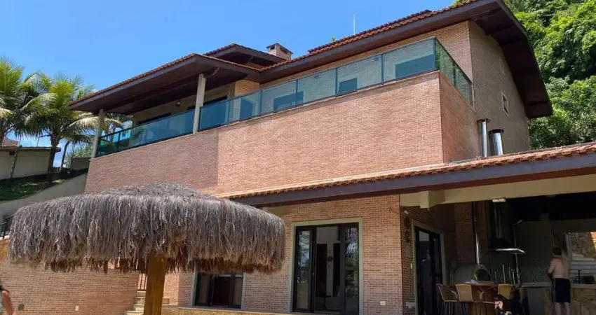 Casa em condomínio fechado com 4 quartos à venda em Toninhas, Ubatuba 