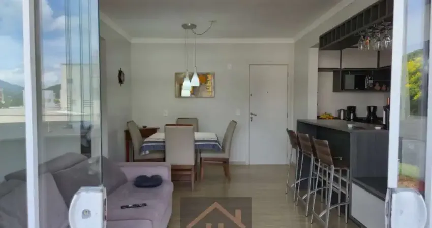 Oportunidade: 03 dormts em bombinhas, próximo ao comercio local, mobiliado: r$ 890.000,00