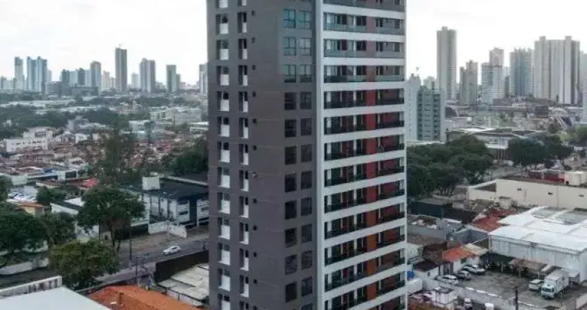 Apartamento em Tambauzinho com 1 ou 2 Quartos sendo 1 Suíte, Elevador e Piscina