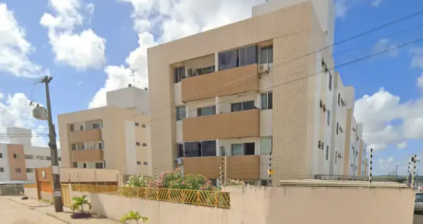 Apartamento em Mandacaru 2 Quartos sendo 1 Suíte e Lazer