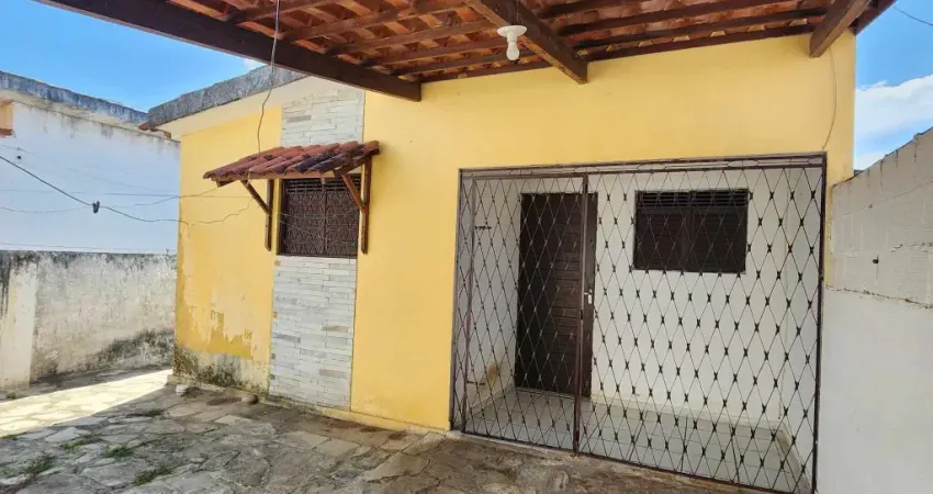 Casa no Presidente Médici/Funcionários com 2 Quartos