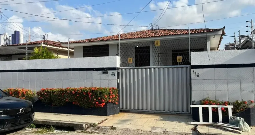 Casa com 3 quartos à venda na Avenida Paraná, 100, Estados, João Pessoa