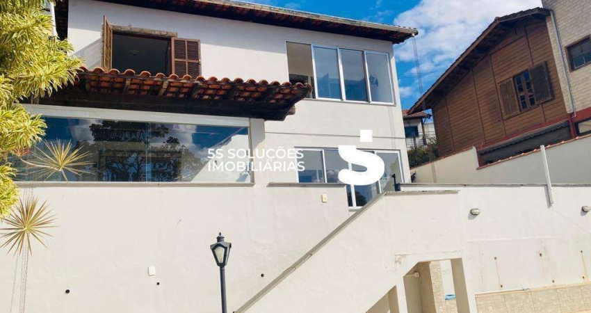 CASA TRIPLEX A VENDA - CONDOMINIO ALTO DOS PINHEIROS