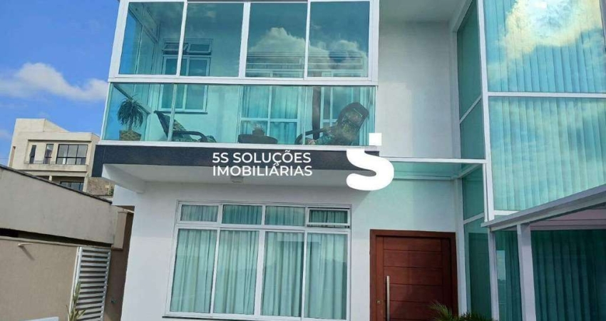 Excelente casa com 4 quartos em condomínio fechado no São Pedro