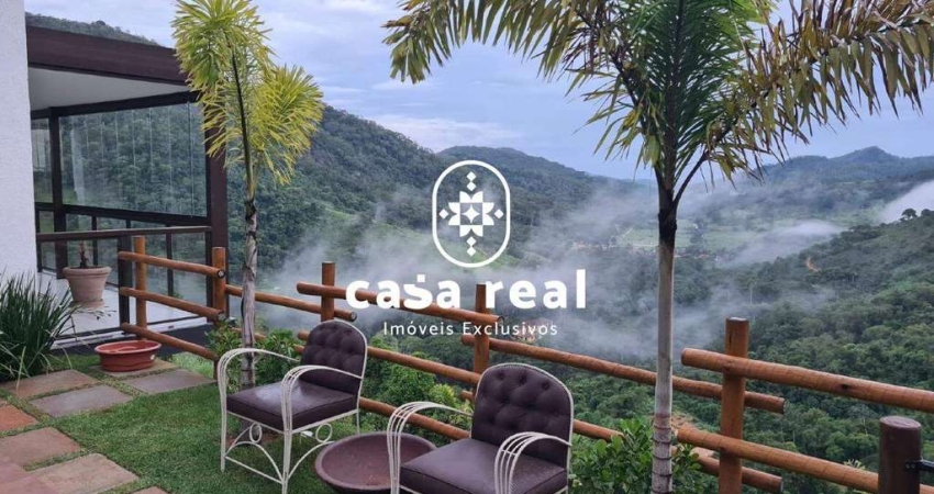 Casa à venda, 3 quartos, 2 suítes, 4 vagas, Secretario - Petrópolis/RJ