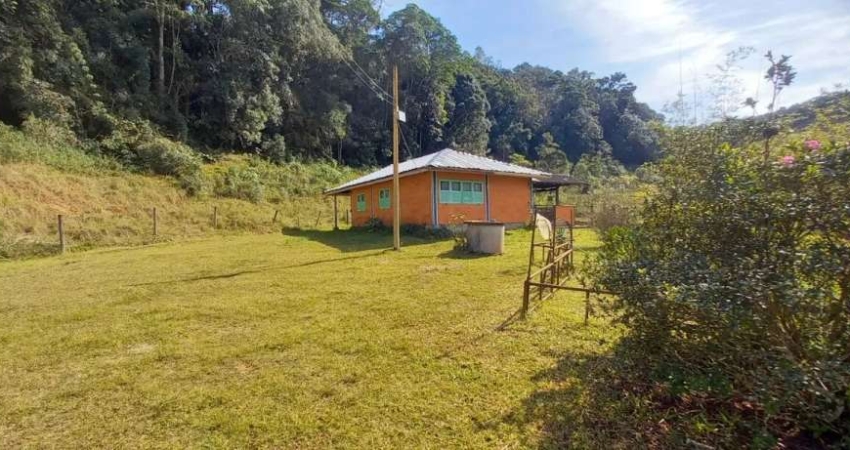 Sítio para , 2 quarto(s),  Invernada, São Pedro De Alcântara - SI294