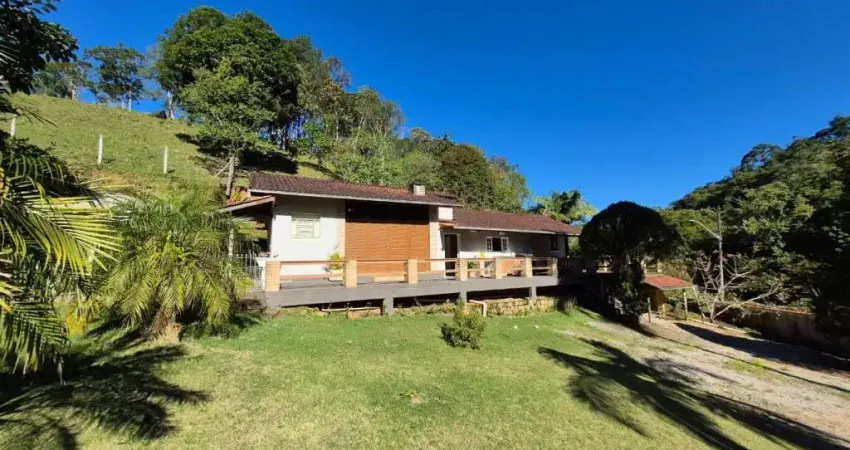 Casa com 3 quartos à venda na ARNOLDO ALFREDO STAHELIN, Santa Tereza, São Pedro de Alcântara