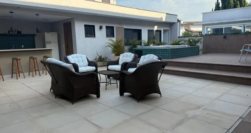 Casa espetacular à venda no residencial 6, com 297 m² de área construída em um terreno de 410 m². o imóvel possui 4 dormitórios, sendo 2 suítes, sala ampla para 3 ambientes e uma área de lazer incríve