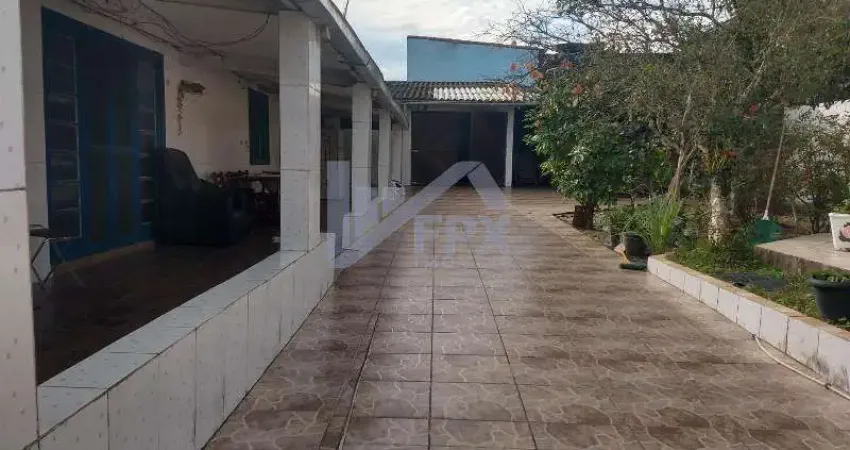 Casa para Venda em Itanhaém, Belas Artes, 4 dormitórios, 3 banheiros, 4 vagas