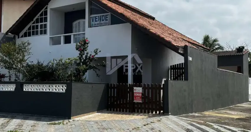 Sobrado para Venda em Peruíbe, Estância São José, 4 dormitórios, 2 suítes, 3 banheiros, 3 vagas