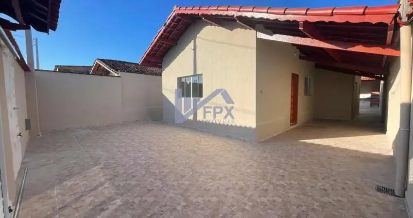 Casa para Venda em Mongaguá, Agenor de Campos, 2 dormitórios, 1 suíte, 2 banheiros, 2 vagas