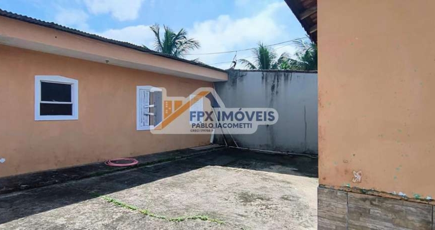 Casa para Venda em Itanhaém, Balneário Gaivota, 2 dormitórios, 1 banheiro, 2 vagas