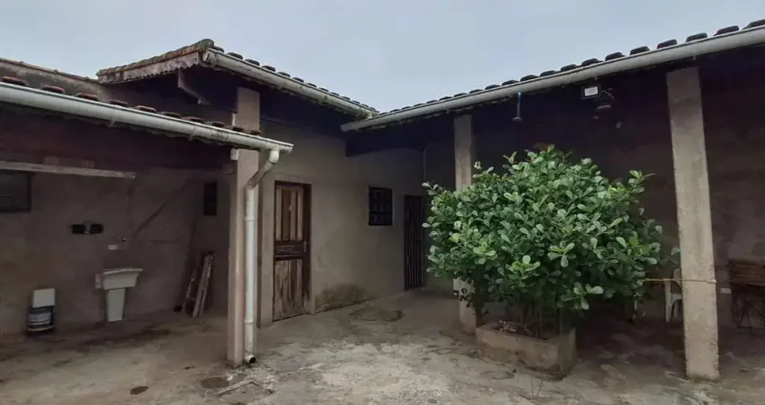 Casa para Venda em Itanhaém, Balneário Gaivota, 2 dormitórios, 2 banheiros, 6 vagas