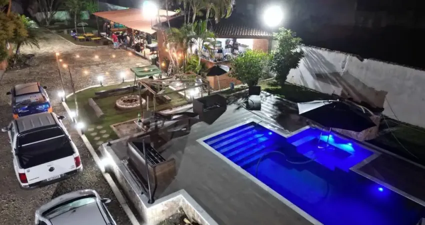 Chácara para Venda, Itanhaém, aceita financiamento bancário. Possui piscina