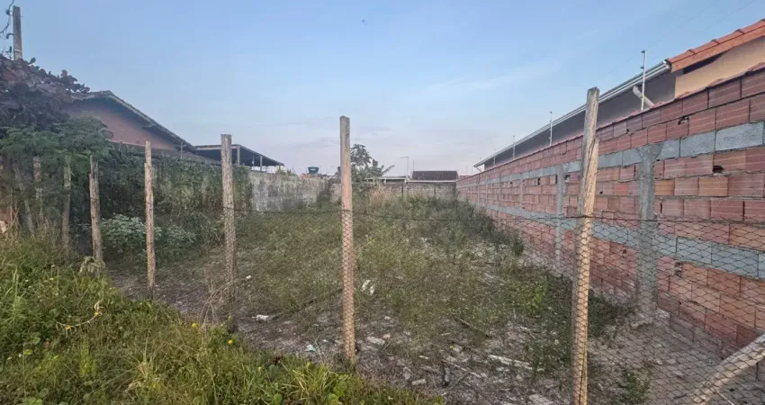 Terreno para geminada  venda, itanhaém / sp . lote com 303m² de área total.