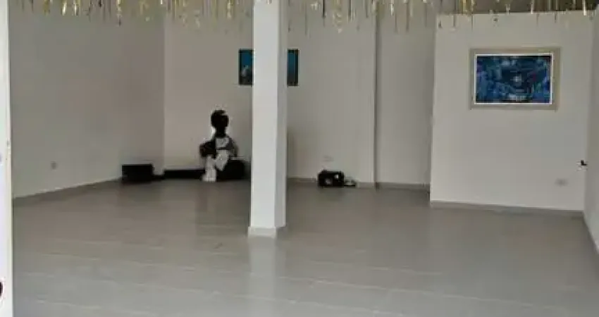 Casa comercial à venda no Jardim Icaraíba, Peruíbe