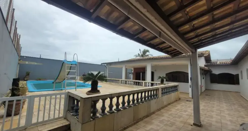 Casa para venda em itanhaém, nova itanhaém, 3 dormitórios, 2 suítes, 1 banheiro, 2 vagas