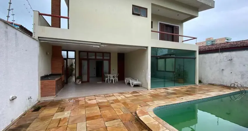 Casa alto padrão para venda em itanhaém, centro, 4 dormitórios, 3 suítes, 4 banheiros, 2 vagas