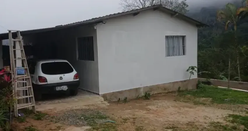 Chácara para venda, pedro de toledo / sp . possui 02 dormitórios