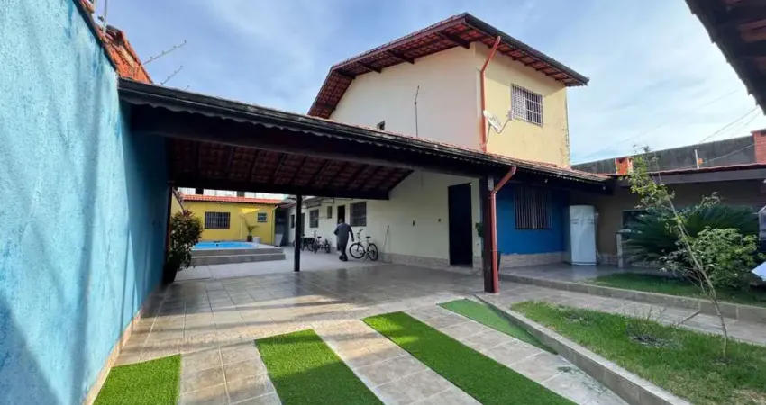 Casa para Venda em Peruíbe, Belmira Novaes, 5 dormitórios, 3 banheiros, 6 vagas