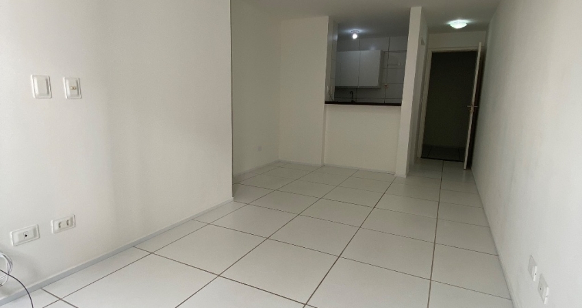 Apartamento com 2 quartos para alugar na Rua Doutor Odilon Vasconcelos, 453, Ponta Verde, Maceió
