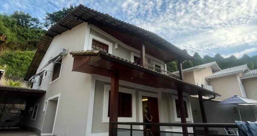 Casa em condomínio fechado com 5 quartos à venda na Rua Coutinho Cavalcante, 210, Anil, Rio de Janeiro