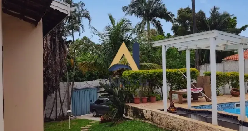 Chácara em Condomínio para Venda no bairro Condomínio Chácara Grota Azul.