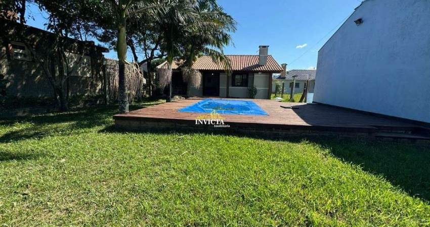 Imóvel em excelente localização com piscina e próximo da praia.