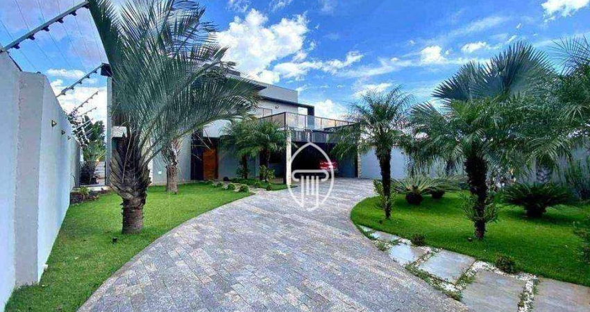 Casa com 4 dormitórios à venda, 211 m² por R$ 1.400.000 - Centro - Apucarana/PR