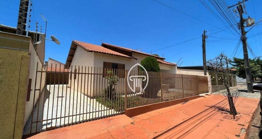Casa com 3 dormitórios à venda, 182 m² por R$ 454.000,00 - Boa Vista - Ibiporã/PR