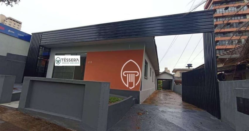Casa com 6 dormitórios para alugar, 216 m² por R$ 5.500,00/mês - Centro - Londrina/PR