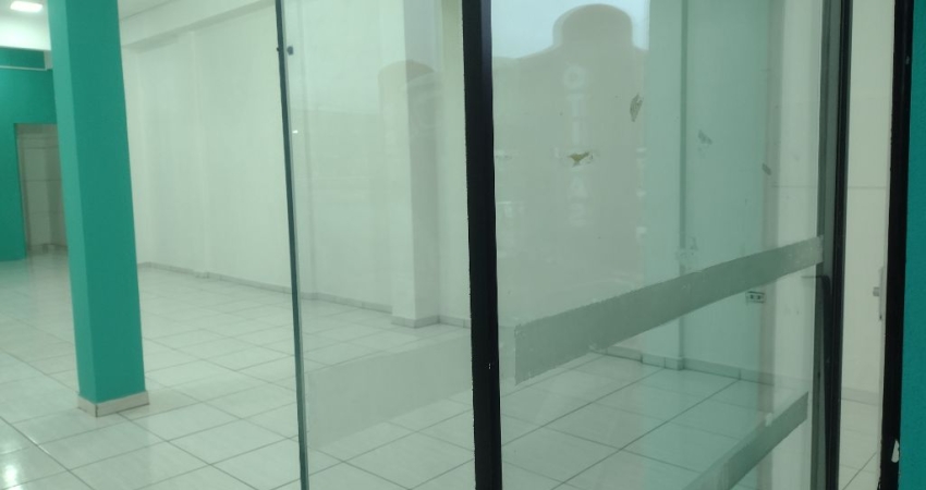 Sala comercial com 1 sala para alugar na rua Antonio Fiorese 30, 30, Maracanã, Colombo
