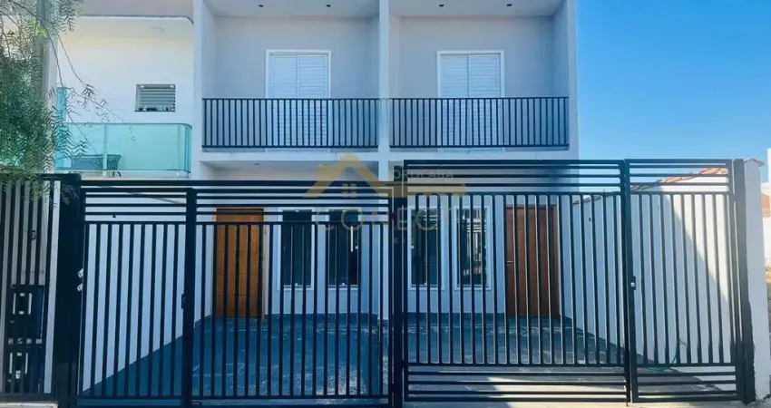 Sobrado á venda localizado no bairro jardim santa marta,75m2 - 02 quartos sendo 02 suítes, 01 vaga de garagem