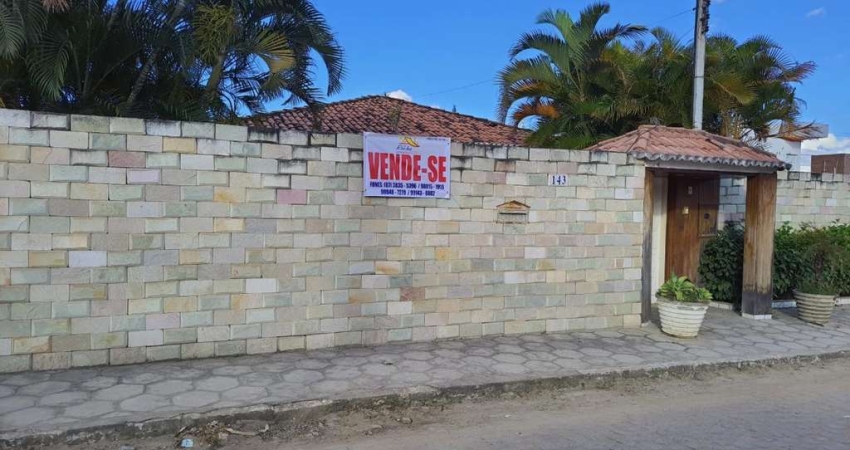 Casa para Venda em Pesqueira, Centenário, 1 dormitório, 3 suítes, 1 banheiro, 4 vagas
