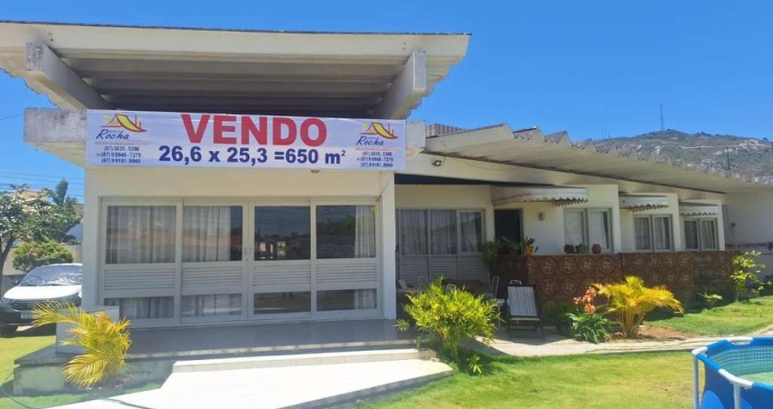 Casa para Venda em Pesqueira, Pedra Redonda, 3 dormitórios, 1 suíte, 2 banheiros, 1 vaga