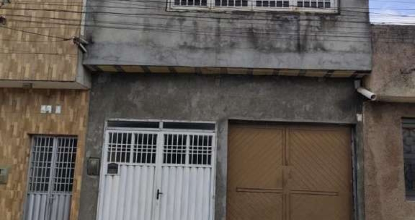 Casa para Venda em Pesqueira, Centenário, 2 dormitórios, 1 suíte, 1 banheiro, 2 vagas
