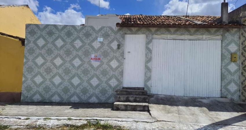 Casa para Venda em Pesqueira, Centenário, 3 dormitórios, 1 banheiro, 1 vaga