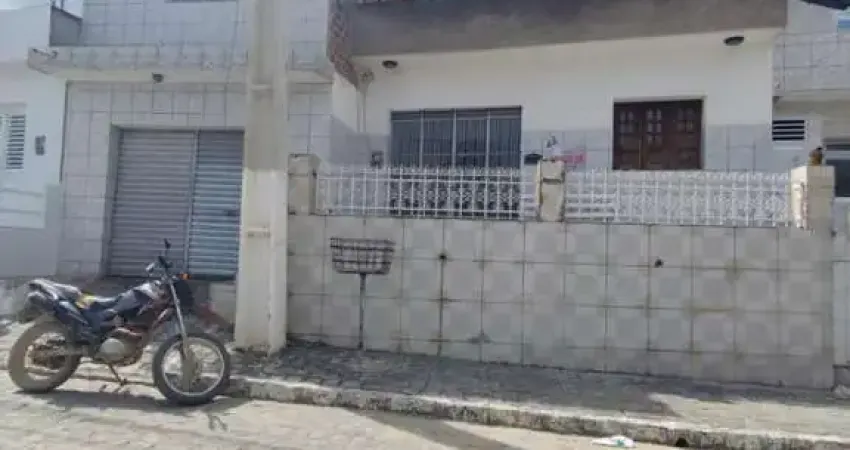 Casa para Venda em Pesqueira, São Sebastião, 5 dormitórios, 2 banheiros, 1 vaga
