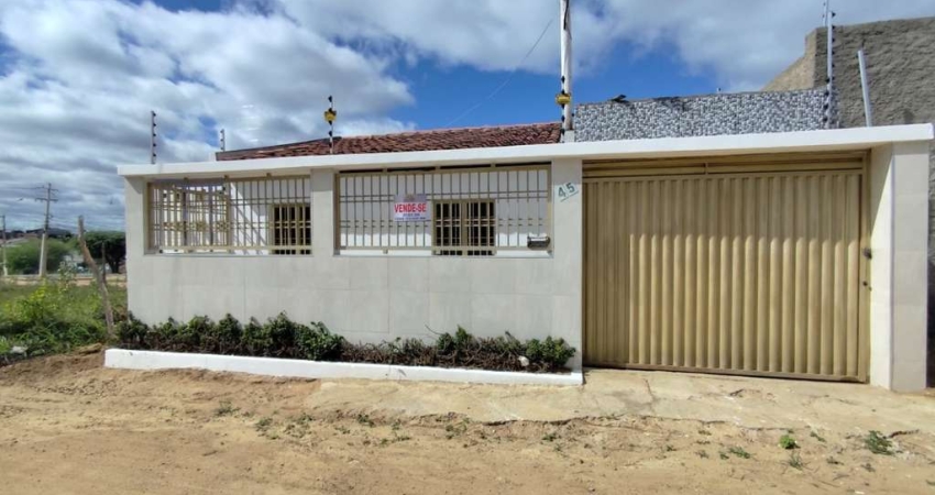 Casa para Venda em Pesqueira, Prado, 2 dormitórios, 1 suíte, 2 banheiros, 1 vaga