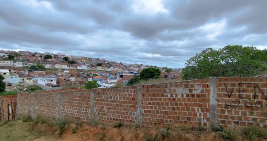 Terreno à venda na Rua Paranatama, Prado, Pesqueira