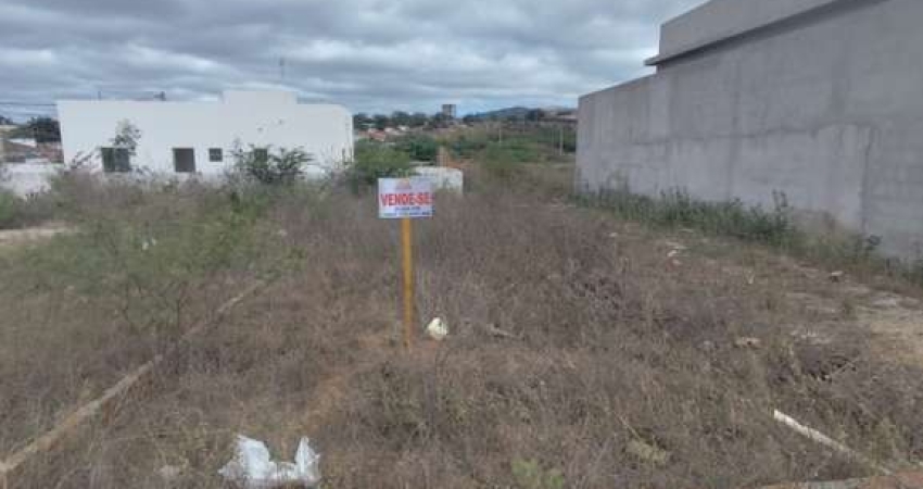 Terreno à venda na Rua Japiassu, Prado, Pesqueira