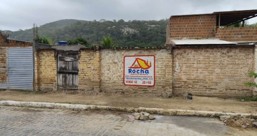 Terreno à venda na Av Joaquim de Brito, s/n, Centro, Pesqueira
