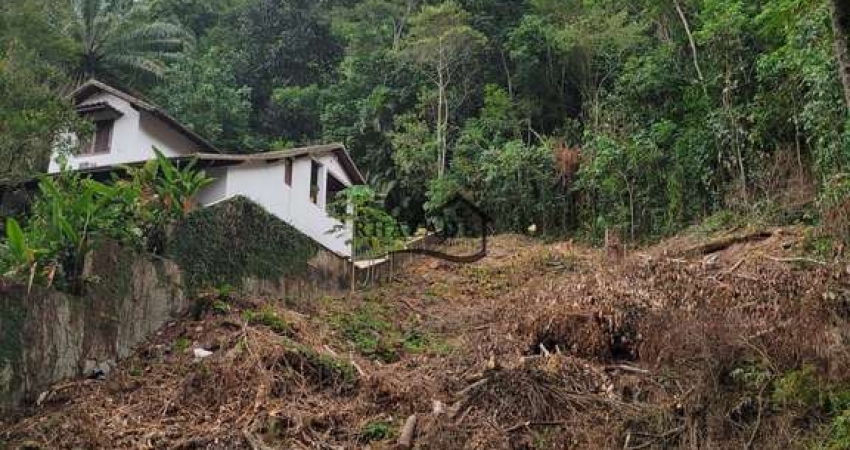 Terreno à venda na Rua D, Itaipu, Niterói