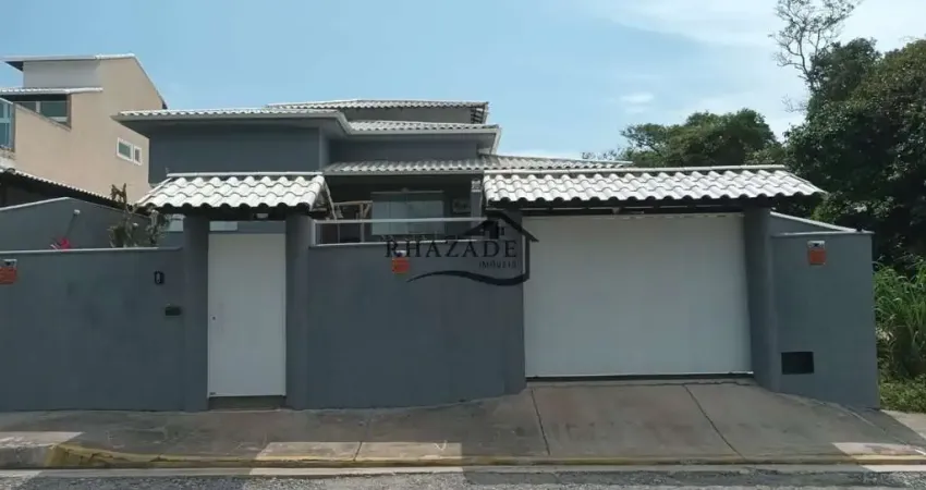 Excelente casa na quadra da praia em Itaipuaçu em Maricá no JD Atlântico Leste.