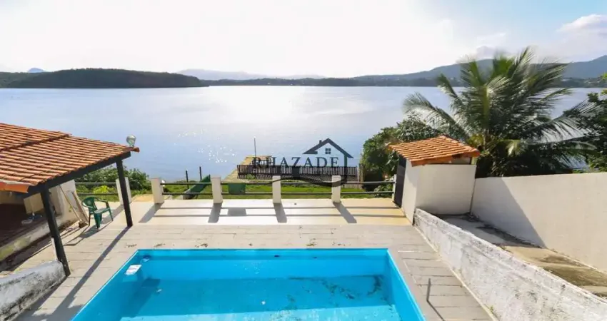 Casa com 4 quartos, Deck e Pier na lagoa de Maricá !
