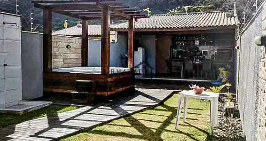 Casa com 3 quartos à venda na Rua São Geraldo, Lote 24 ca, Barroco (Itaipuaçu), Maricá