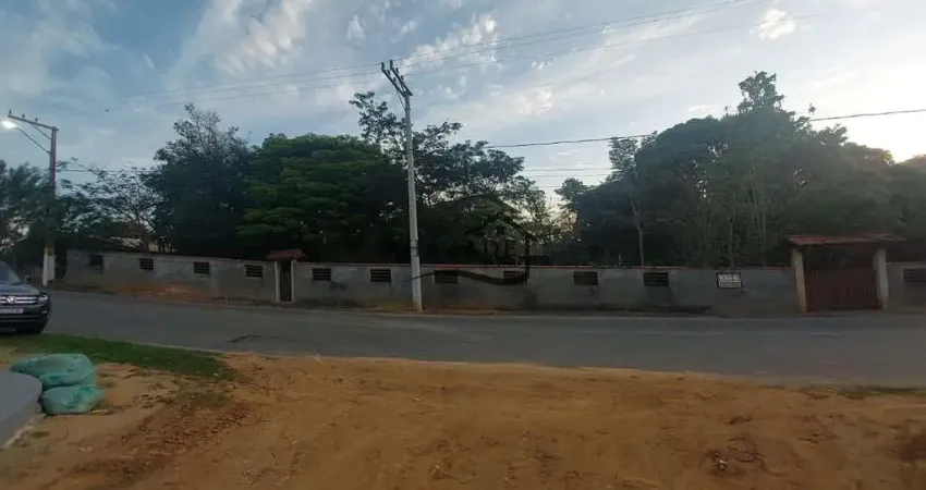 Sítio com 4 quartos, 4.830 m² em Bacaxá, Saquarema.